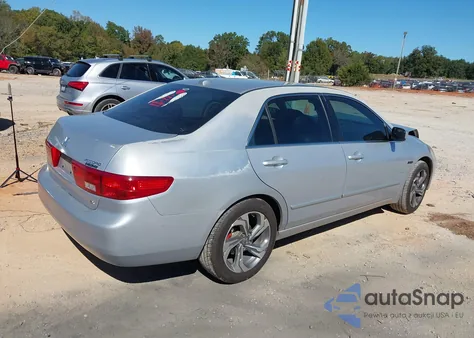 2005 Honda Accord 2.4 Ex z USA, uszkodzony, nr VIN 1HGCM56845A022856